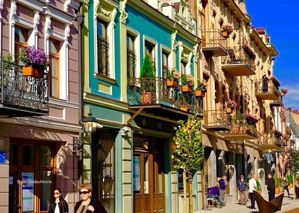 Q&B House Hotel Tbilisi Exterior foto