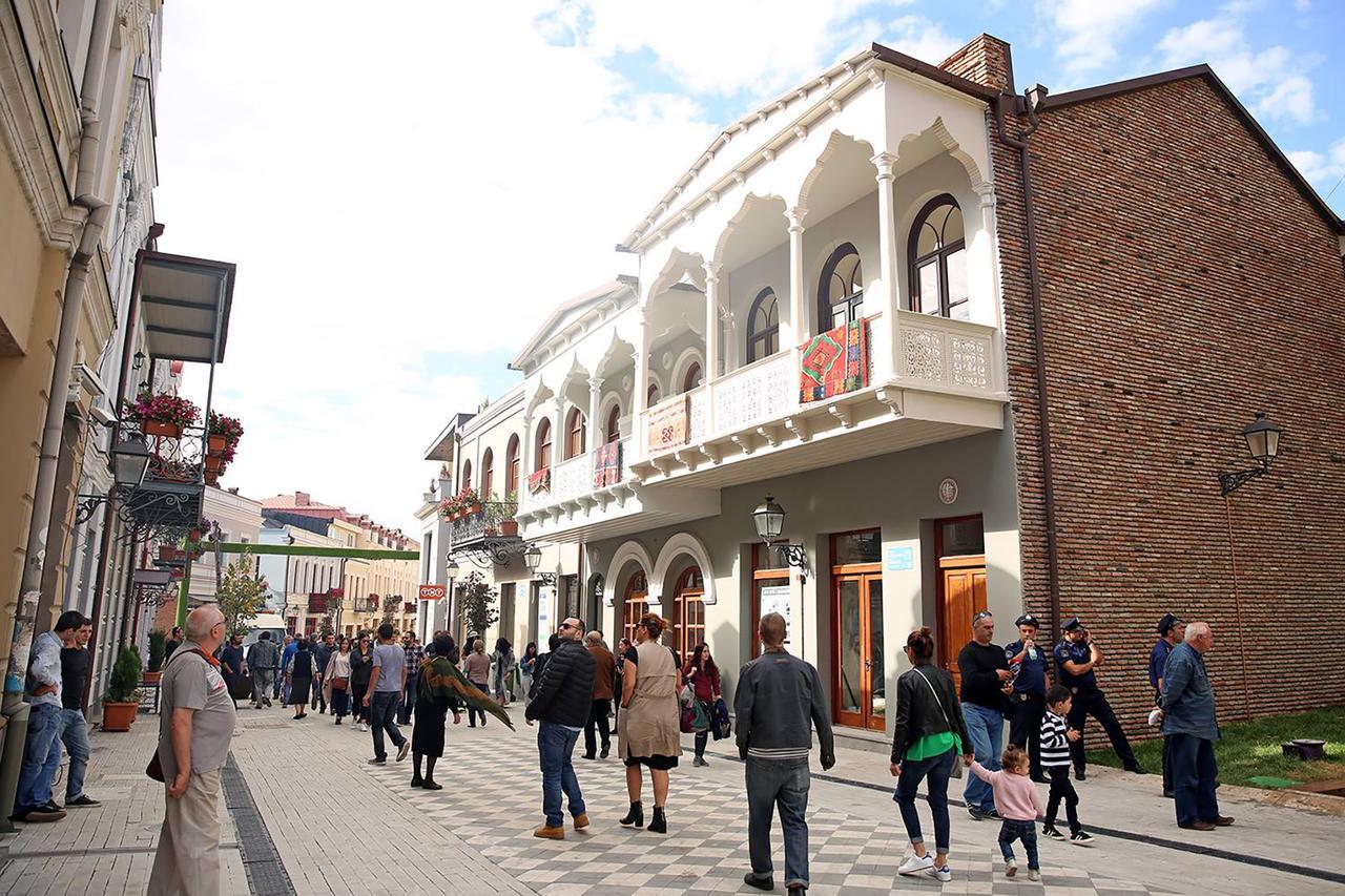 Q&B House Hotel Tbilisi Exterior foto