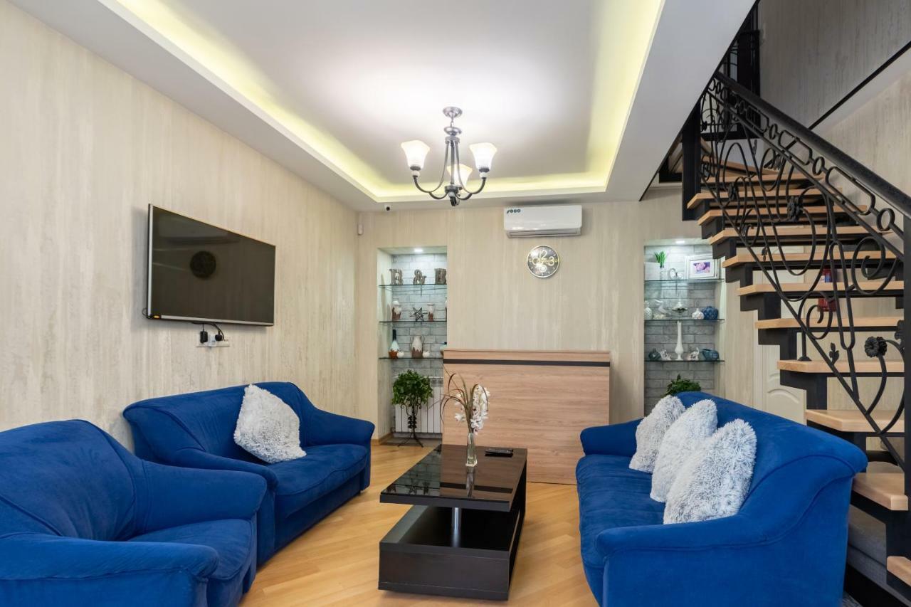Q&B House Hotel Tbilisi Exterior foto