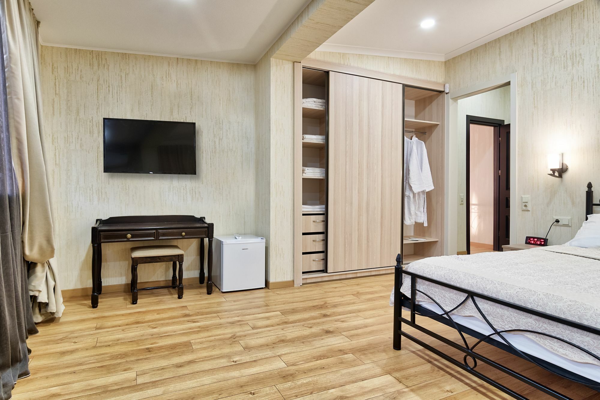 Q&B House Hotel Tbilisi Exterior foto
